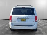 Used 2014 Dodge Grand Caravan SXT image 4