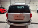 Used 2017 Dodge Grand Caravan SXT w/ Rear Park Assist Package image 4