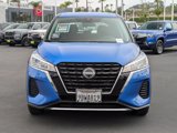Used 2022 Nissan Kicks S image 2