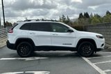 Used 2023 Jeep Cherokee Altitude Lux image 3