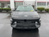Certified 2025 Hyundai Kona SE image 2