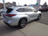 Used 2022 Toyota Highlander XLE image 4