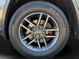 Used 2019 Jeep Grand Cherokee Limited w/ Trailer Tow Group IV image 4