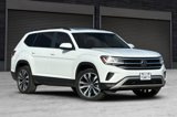 Used 2022 Volkswagen Atlas SE image 2