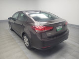Used 2017 Kia Forte LX image 5