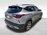 Used 2021 Kia Seltos EX image 5