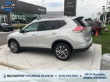 Used 2015 Nissan Rogue SL w/ SL Premium Package image 2