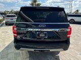 Used 2021 Ford Expedition XLT image 3