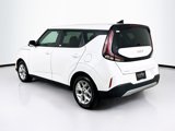 Used 2023 Kia Soul LX w/ LX Technology Package image 5