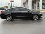 Used 2017 Ford Fusion SE w/ Equipment Group 201A image 2