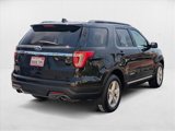 Used 2018 Ford Explorer XLT image 5
