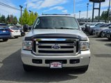 Used 2005 Ford Excursion XLT image 2