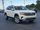 Used 2023 Volkswagen Atlas SE image 2