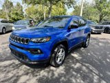 Used 2024 Jeep Compass Latitude image 3
