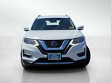 Used 2020 Nissan Rogue SV image 2