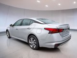 Used 2022 Nissan Altima 2.5 S image 3