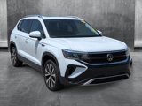 Used 2023 Volkswagen Taos SE image 3