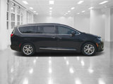 Used 2018 Chrysler Pacifica Touring-L Plus w/ Tire & Wheel Group image 2
