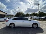 Used 2014 Toyota Avalon XLE Premium image 2