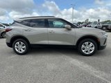 Used 2021 Chevrolet Blazer LT image 2