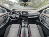 Used 2021 Nissan Rogue SV image 2