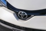 Used 2021 Toyota C-HR XLE image 6