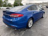 Used 2017 Ford Fusion SE w/ Fusion SE Technology Package image 5