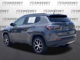 Used 2024 Jeep Compass Limited image 3