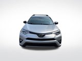 Used 2017 Toyota RAV4 SE image 2