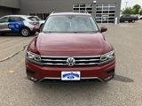Used 2018 Volkswagen Tiguan SEL Premium image 3