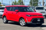 Used 2023 Kia Soul LX image 2