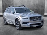 Used 2022 Volvo XC90 T8 Inscription Expression w/ Climate Package image 3