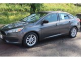 Used 2015 Ford Focus SE w/ SE Cold Weather Package image 2