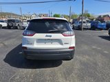 Used 2019 Jeep Cherokee Latitude Plus w/ Cold Weather Group image 5