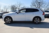 Used 2022 Volvo XC60 B6 Inscription w/ Climate Package image 4