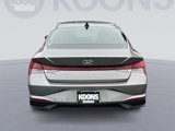 Used 2022 Hyundai Elantra SEL w/ Cargo Package image 5