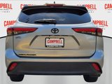 Used 2022 Toyota Highlander L image 4
