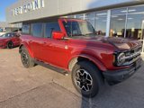 Used 2023 Ford Bronco Outer Banks image 2