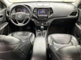 Used 2019 Jeep Cherokee Limited image 3
