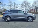 Used 2022 Ford Edge SEL w/ Convenience Package image 4