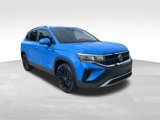 Used 2023 Volkswagen Taos SE image 2