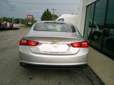Used 2017 Chevrolet Malibu LT image 5