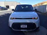 New 2025 Kia Soul S image 2