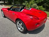 Used 2006 Pontiac Solstice Convertible w/ Premium Package image 4