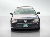 Used 2017 Volkswagen Jetta SE image 2