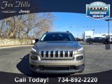 Used 2016 Jeep Cherokee Sport image 2