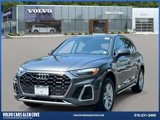 Used 2022 Audi Q5 2.0T Premium w/ Convenience Package image 2