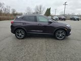 Used 2021 Buick Encore GX Essence image 2