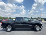 Used 2022 RAM 1500 4x4 Crew Cab image 2
