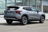 Used 2025 Chevrolet Trax LT w/ LT Convenience Package image 3